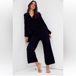 FREE PEOPLE waffle set | size M